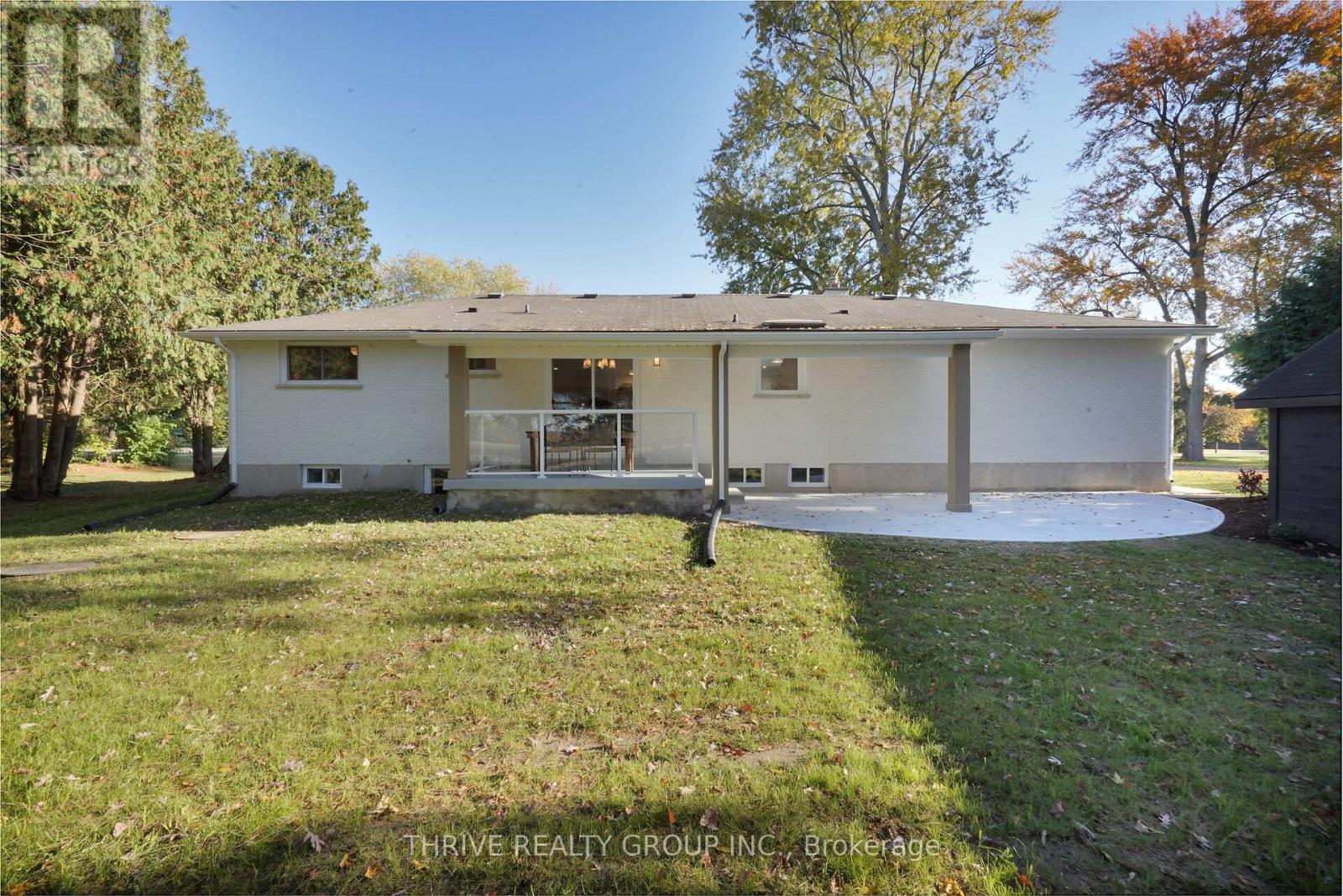 22639 Troops Road, Strathroy-Caradoc, Ontario  N0L 1W0 - Photo 45 - X12495762