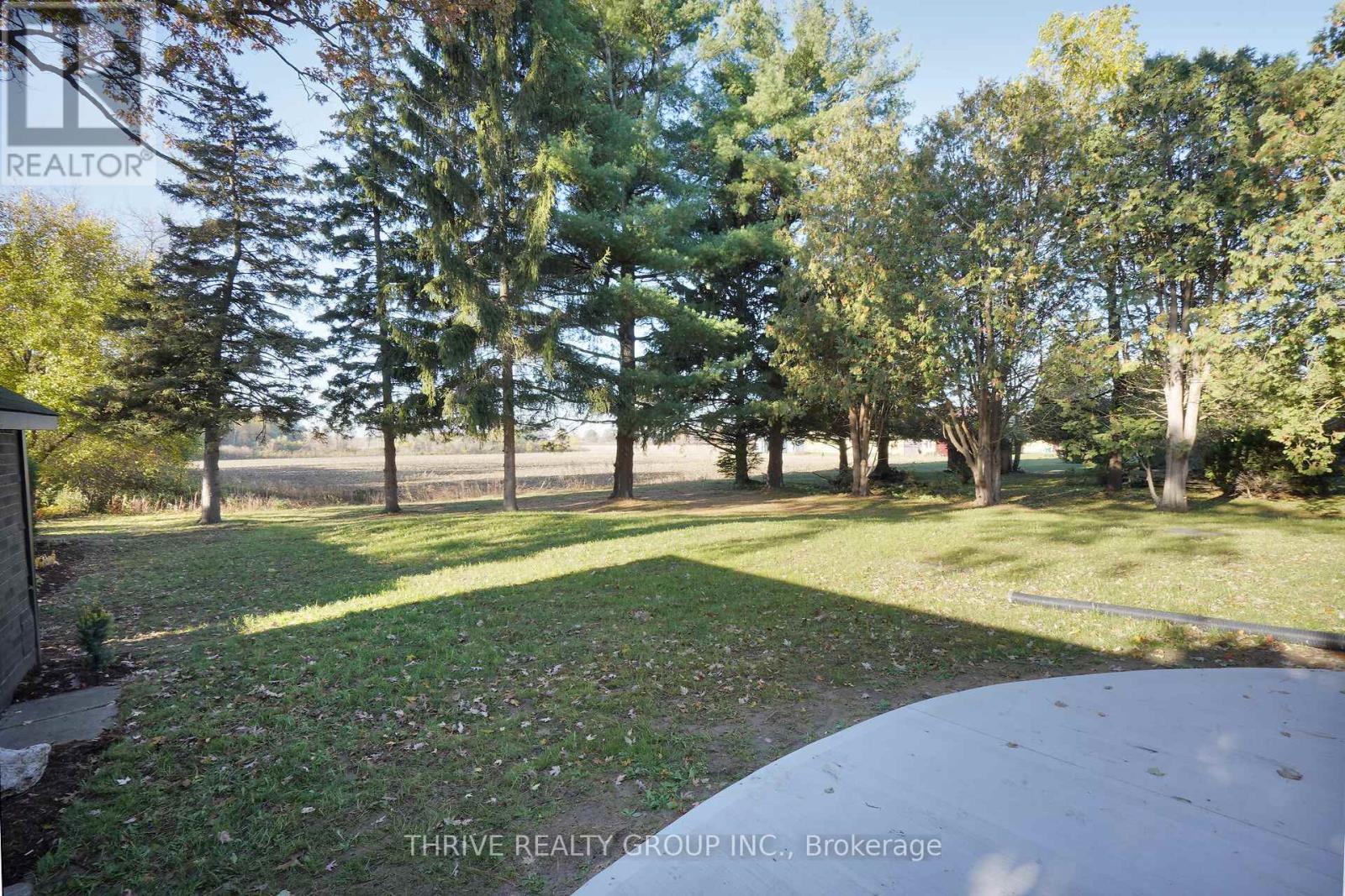 22639 Troops Road, Strathroy-Caradoc, Ontario  N0L 1W0 - Photo 47 - X12495762