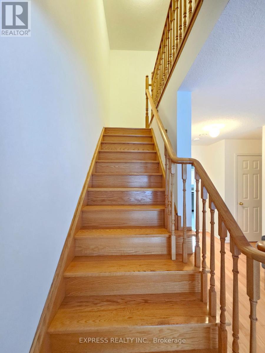 104 Prince Charles Way, Markham (Berczy), Ontario  L6C 0B5 - Photo 24 - N12454412