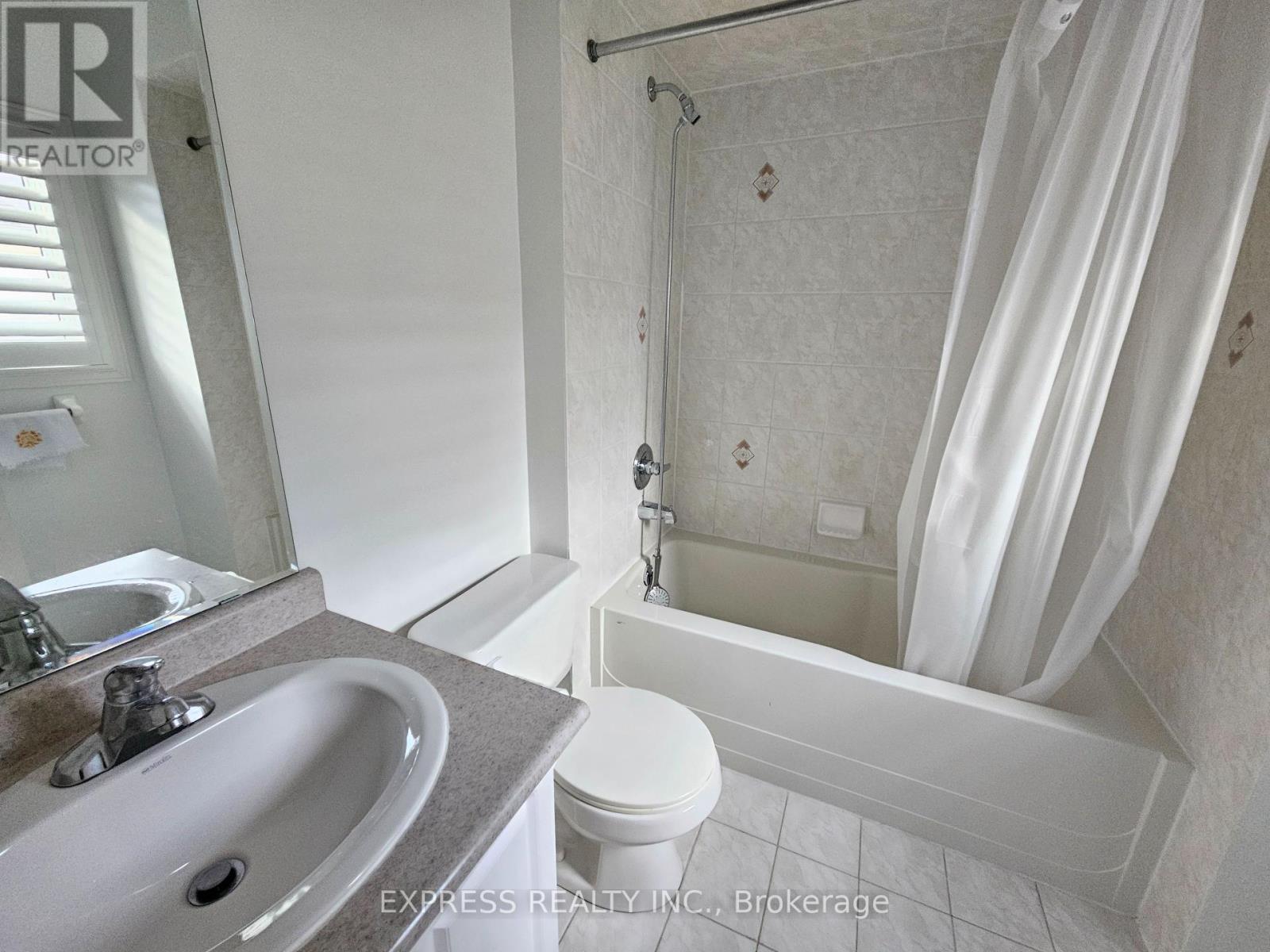 104 Prince Charles Way, Markham (Berczy), Ontario  L6C 0B5 - Photo 32 - N12454412