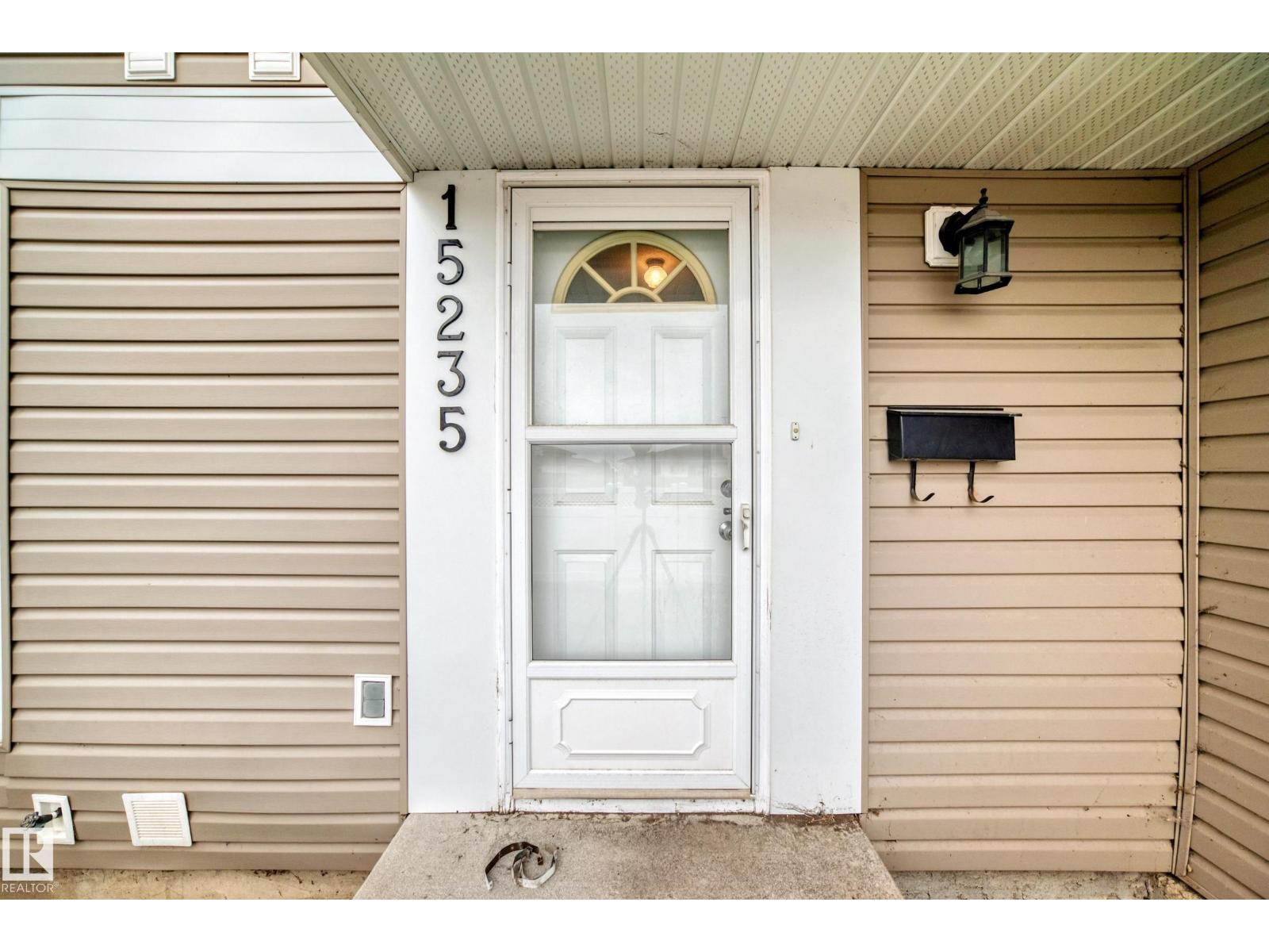 15235 54 St Nw, Edmonton, Alberta  T5A 3N9 - Photo 2 - E4464170