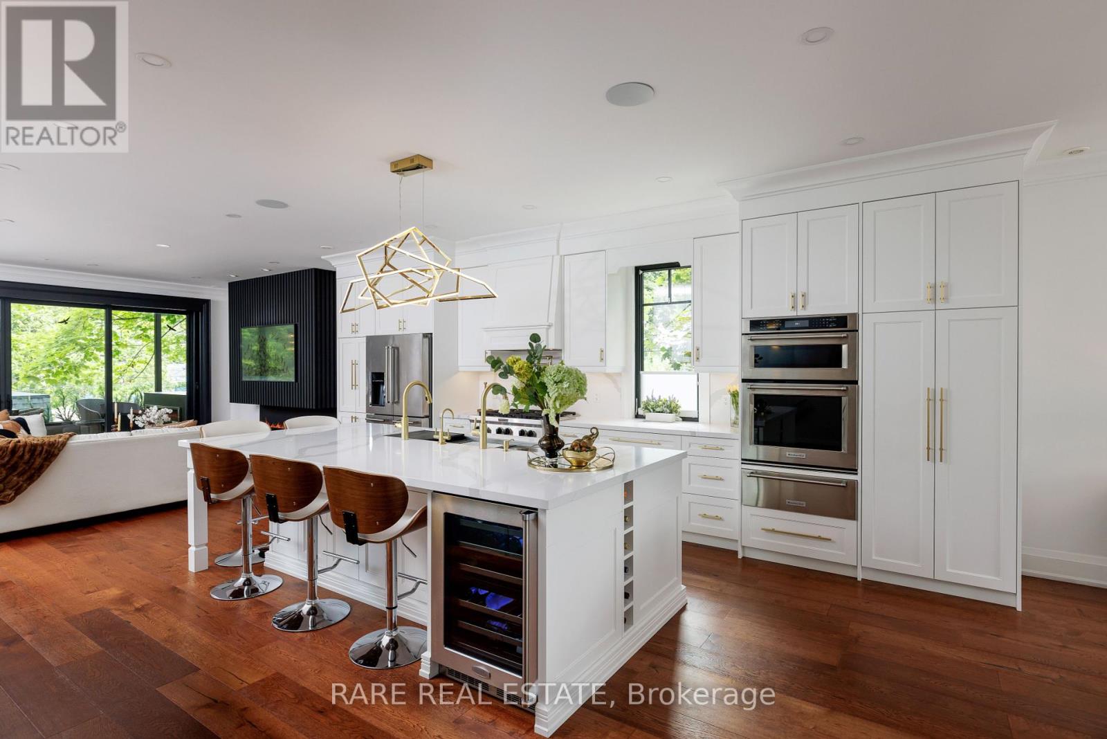 31 Third Street, Toronto, Ontario  M8V 2X7 - Photo 10 - W12263885