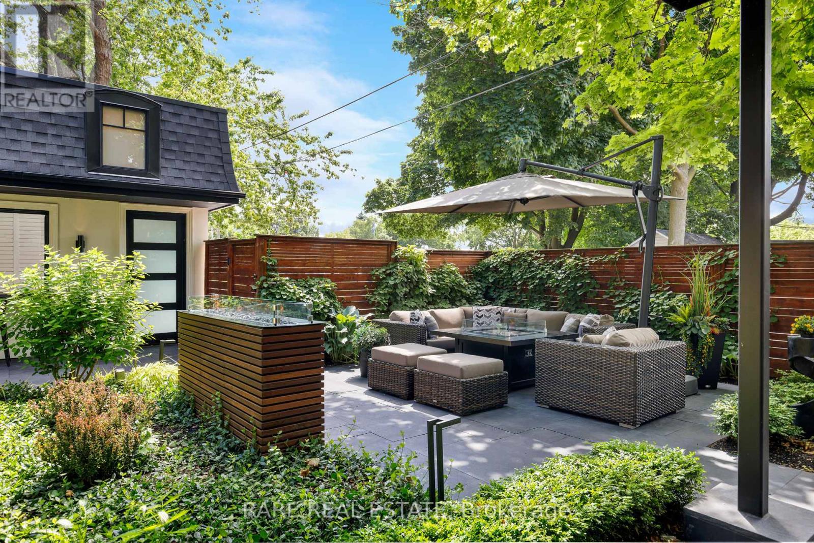 31 Third Street, Toronto, Ontario  M8V 2X7 - Photo 4 - W12263885