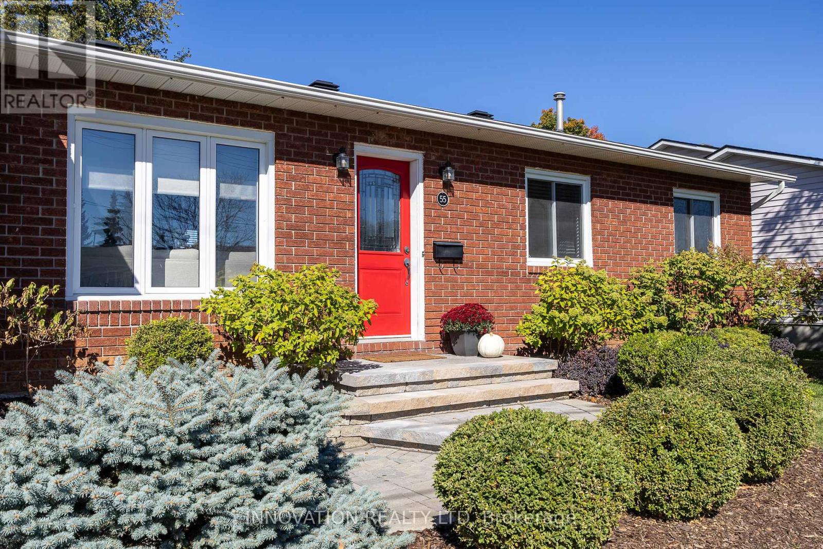 55 Terry Fox Drive, Carleton Place, Ontario  K7C 4G4 - Photo 3 - X12495722