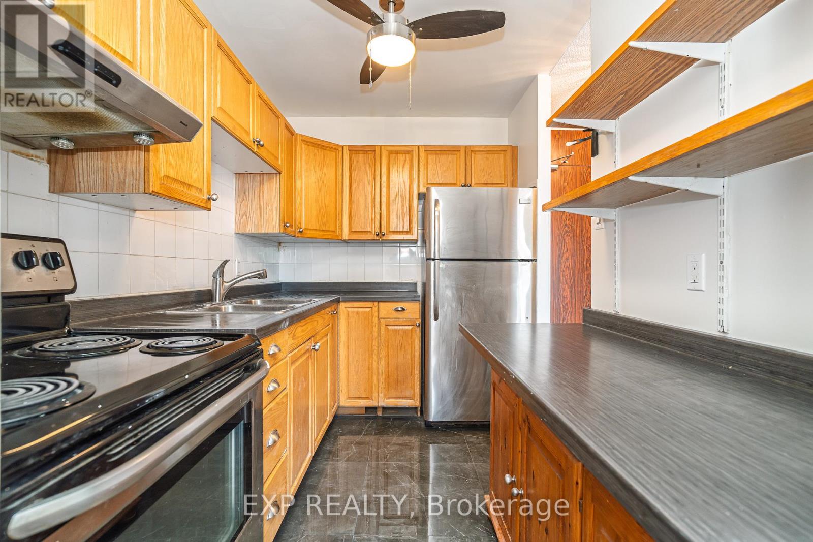 415 - 2000 Jasmine Crescent, Ottawa, Ontario  K1J 8K4 - Photo 11 - X12495754