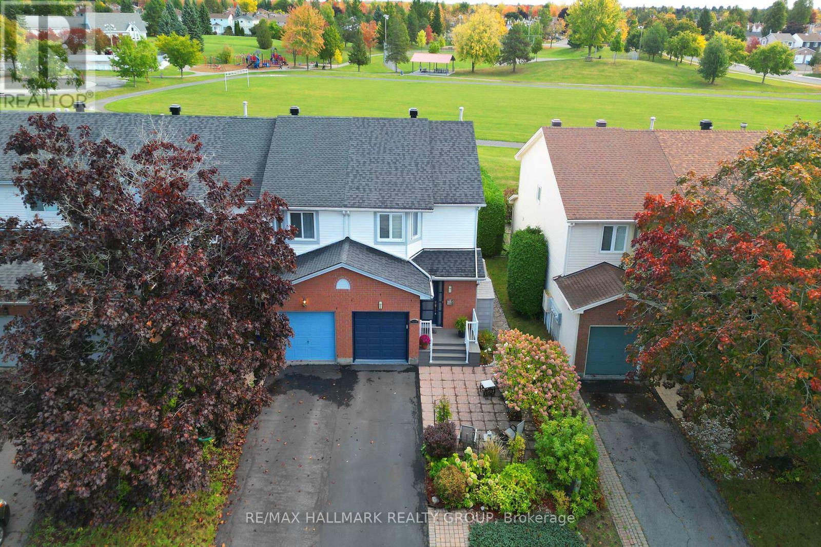 1415 CARAVEL CRESCENT, Ottawa, Ontario