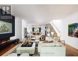 31 THIRD STREET, Toronto, Ontario