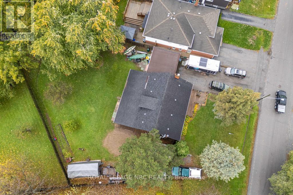 22 Beamer Avenue, St. Catharines, Ontario  L2M 2L3 - Photo 30 - X12494900