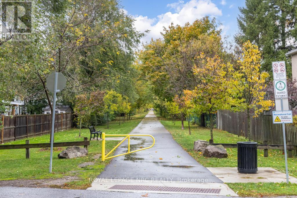 22 Beamer Avenue, St. Catharines, Ontario  L2M 2L3 - Photo 34 - X12494900