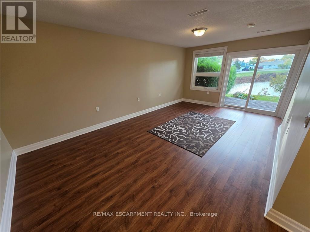 5 Jaczenko Terrace, Hamilton, Ontario  L9B 1T8 - Photo 10 - X12495452