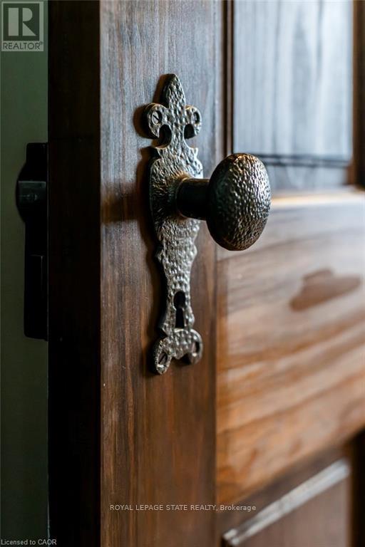 210 Charlton Avenue E, Hamilton, Ontario  L8N 1Z1 - Photo 17 - X12495662