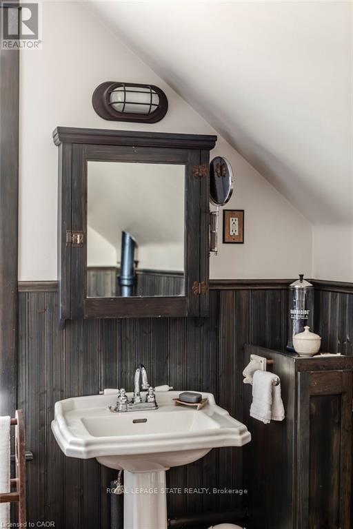 210 Charlton Avenue E, Hamilton, Ontario  L8N 1Z1 - Photo 27 - X12495662