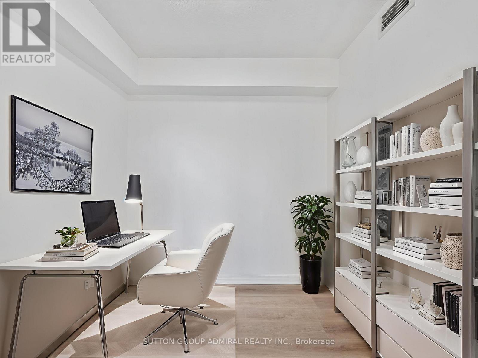 1109 - 2015 Sheppard Avenue E, Toronto, Ontario  M2J 0B3 - Photo 6 - C12490654