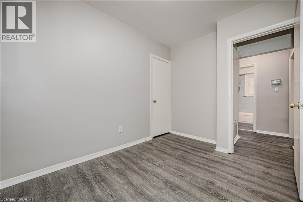 16 Huntington Avenue Unit# Main, Hamilton, Ontario  L8T 1X6 - Photo 14 - 40784568