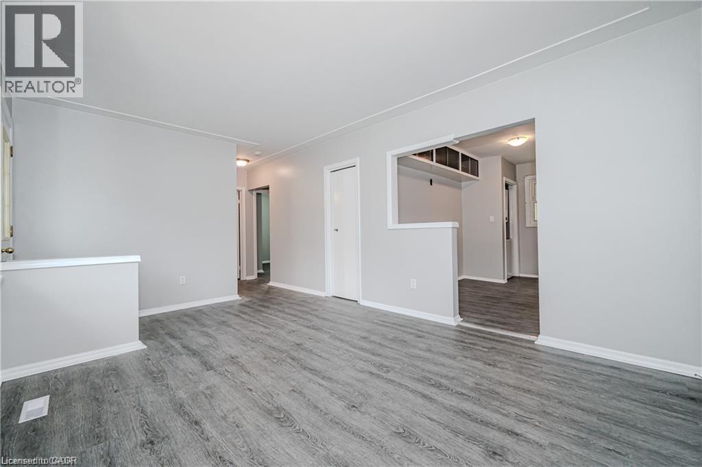 16 Huntington Avenue Unit# Main, Hamilton, Ontario  L8T 1X6 - Photo 4 - 40784568