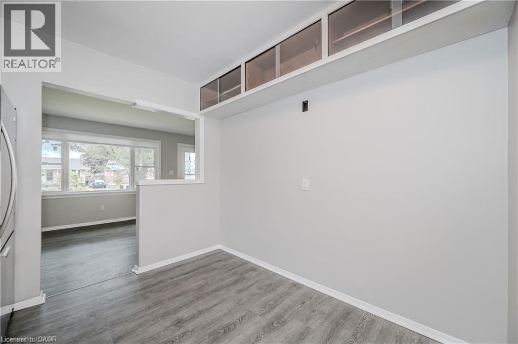 16 Huntington Avenue Unit# Main, Hamilton, Ontario  L8T 1X6 - Photo 6 - 40784568