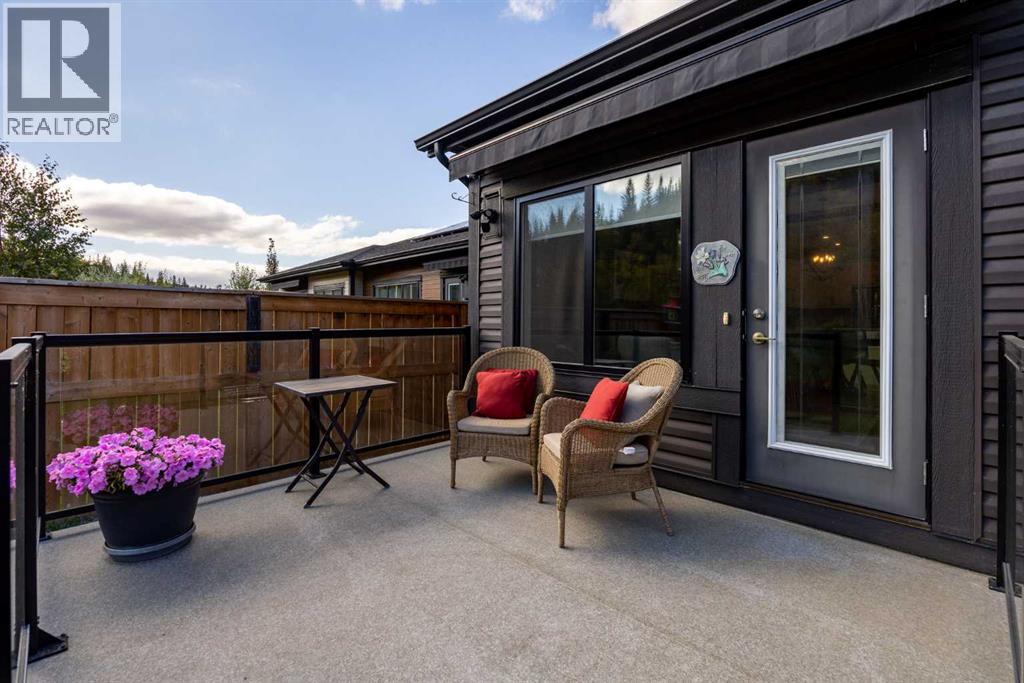 84 Riviera Court, Cochrane, Alberta  T4C 2V8 - Photo 37 - A2260260