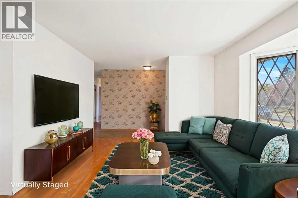 5316 Thorncliffe Drive Nw, Calgary, Alberta  T2K 2Z3 - Photo 6 - A2264598