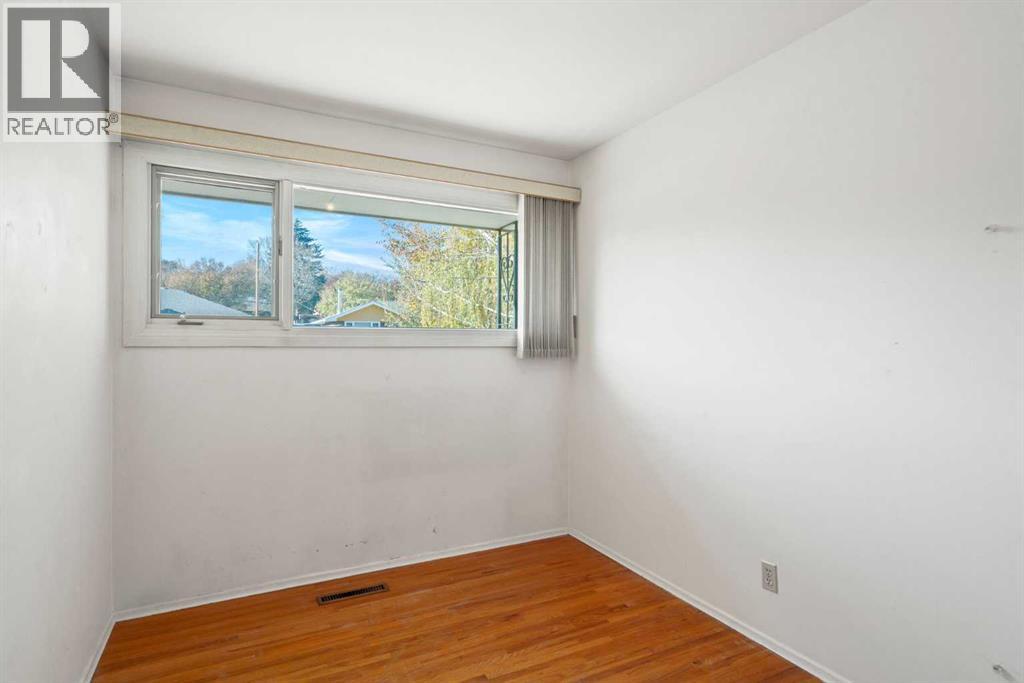 5316 Thorncliffe Drive Nw, Calgary, Alberta  T2K 2Z3 - Photo 19 - A2264598