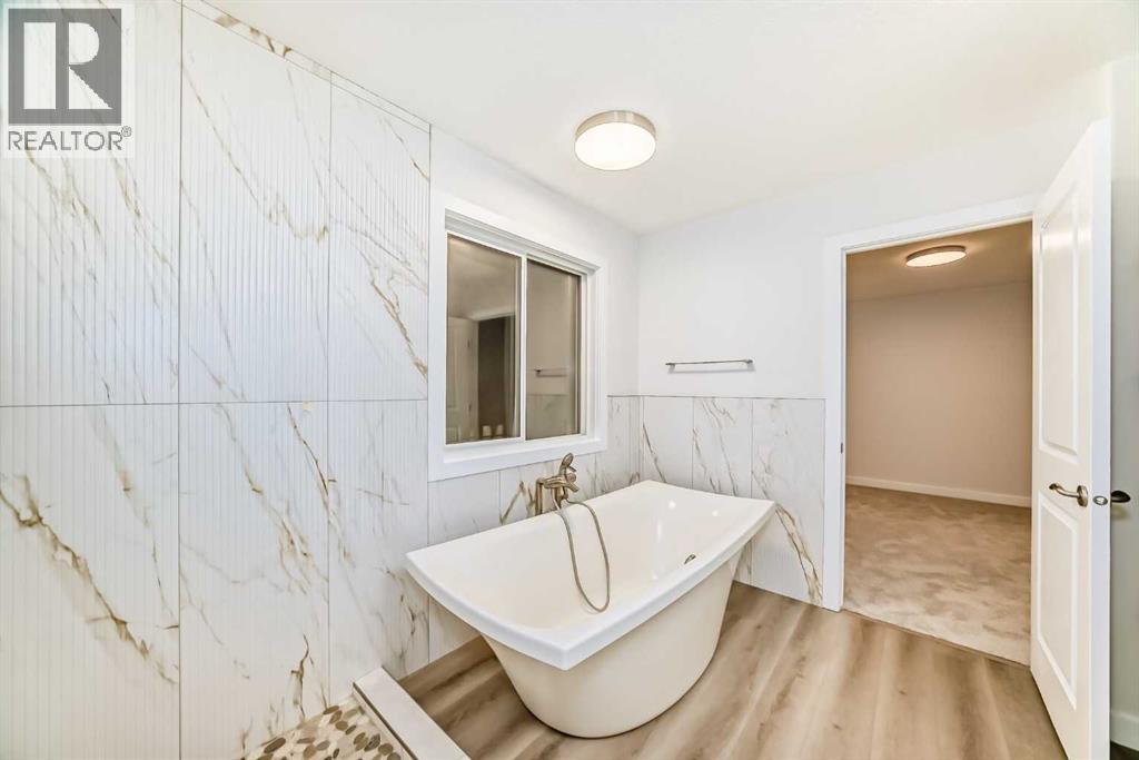 158 Valleyview Court Se, Calgary, Alberta  T2B 0K6 - Photo 26 - A2266966