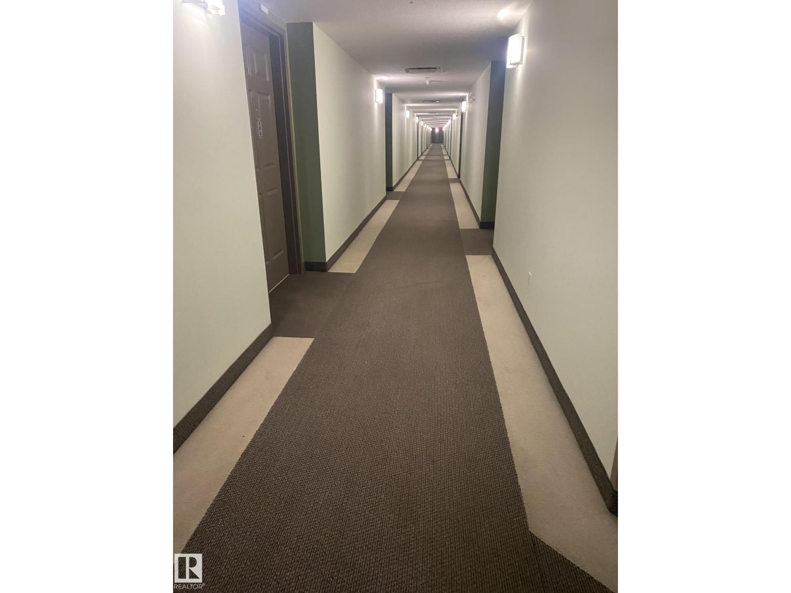 6315 135 Av Nw, Edmonton, Alberta  T5A 5J7 - Photo 2 - E4464173