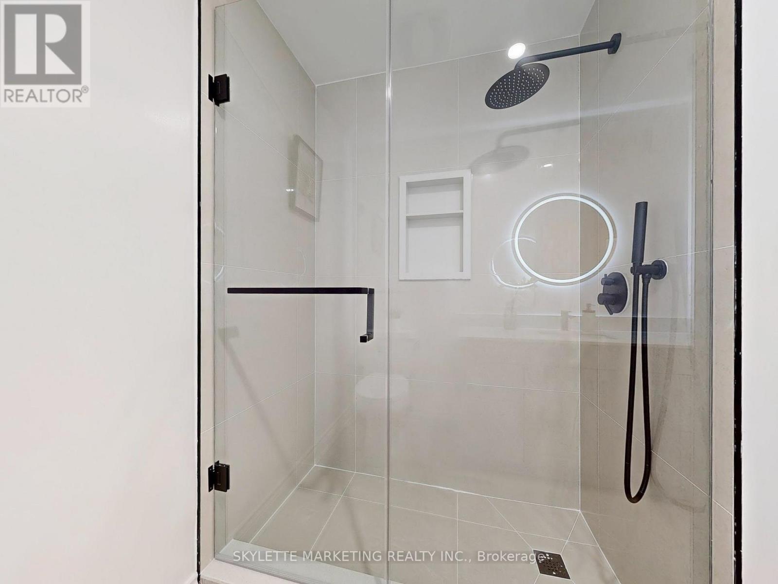 28 Garland Crescent S, Richmond Hill, Ontario  L4S 1X1 - Photo 20 - N12492904