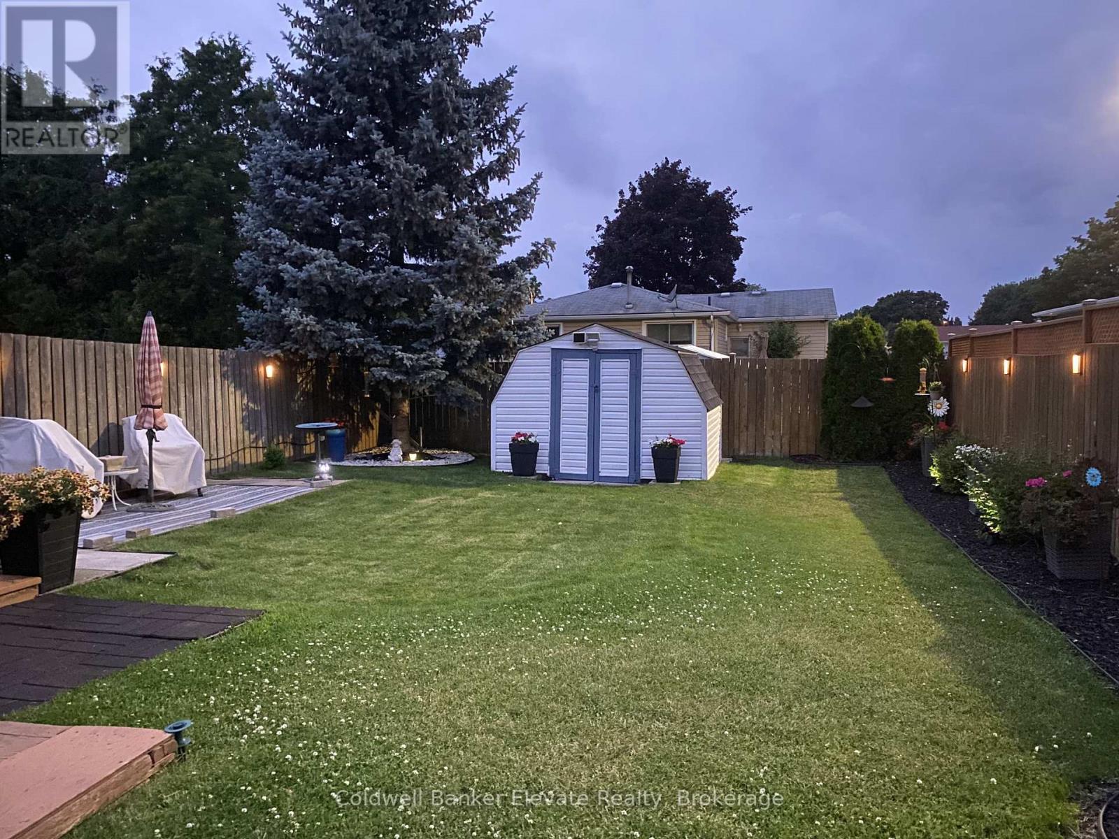 224 Traynor Avenue, Kitchener, Ontario  N2C 1W6 - Photo 27 - X12493286