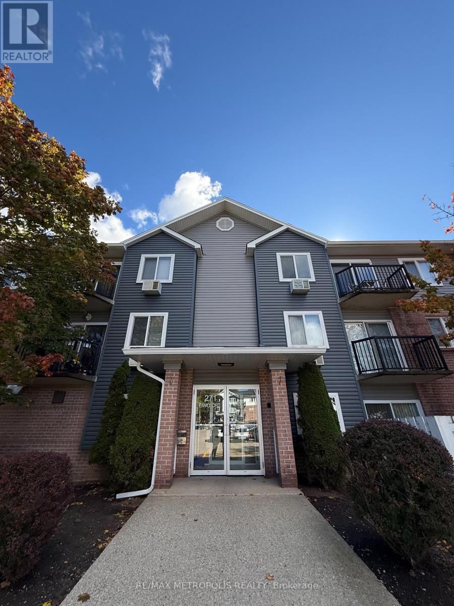 201 - 271 EIWO COURT, Waterloo, Ontario