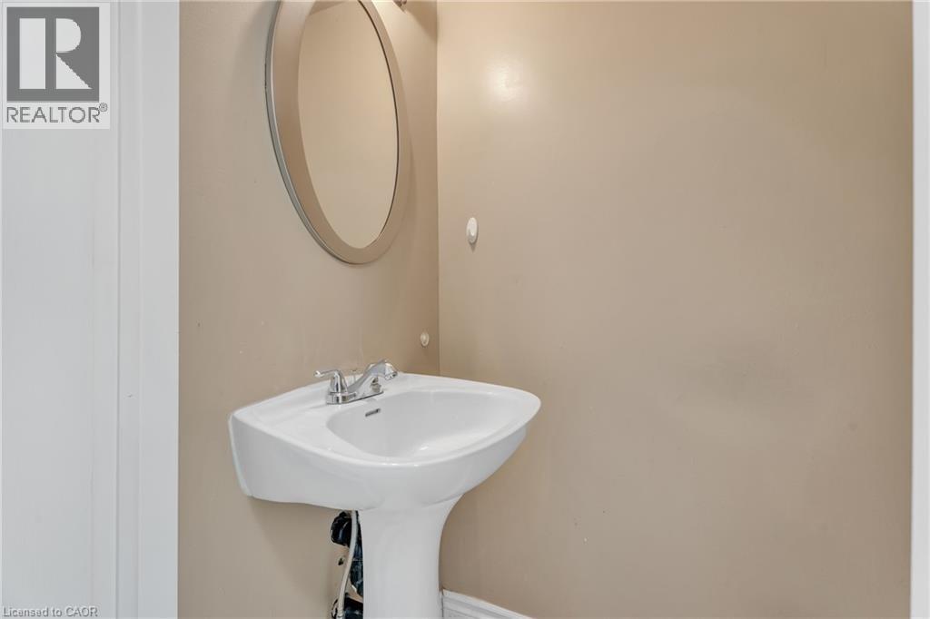 1025 Upper Gage Avenue Unit# 3, Hamilton, Ontario  L8V 4L2 - Photo 20 - 40784071