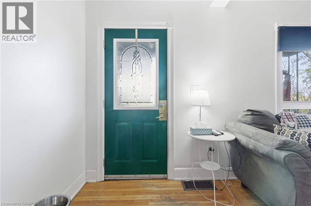 30 Mars Avenue, Hamilton, Ontario  L8L 3V8 - Photo 5 - 40784407