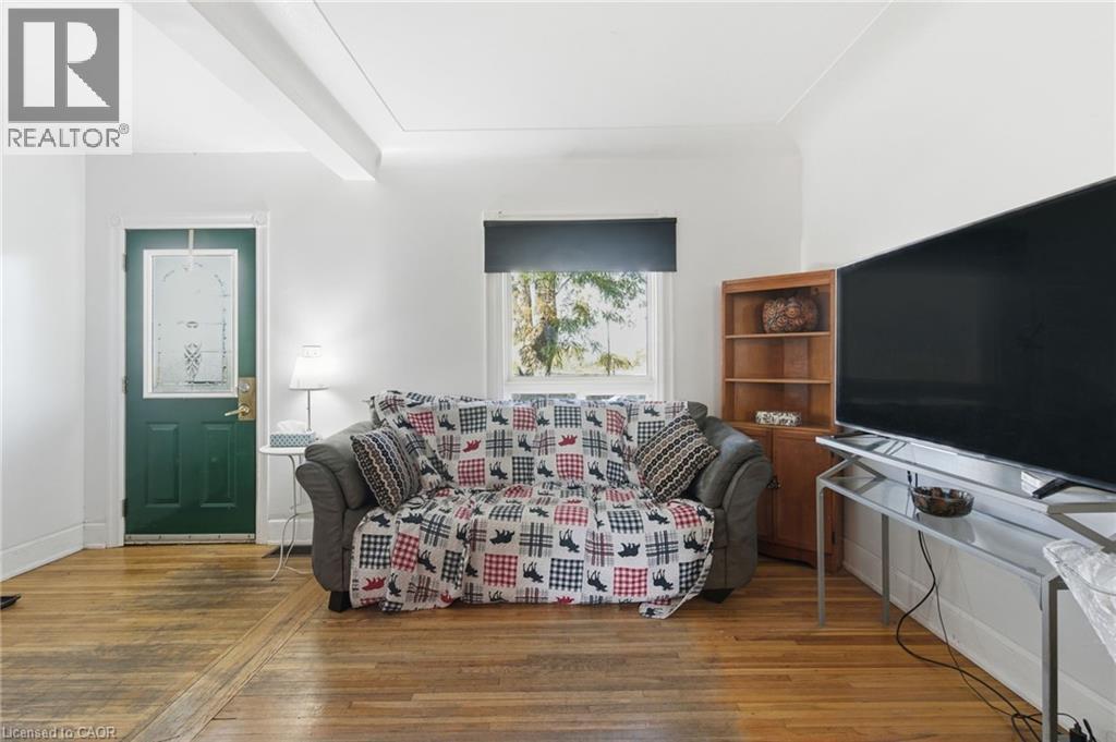 30 Mars Avenue, Hamilton, Ontario  L8L 3V8 - Photo 9 - 40784407