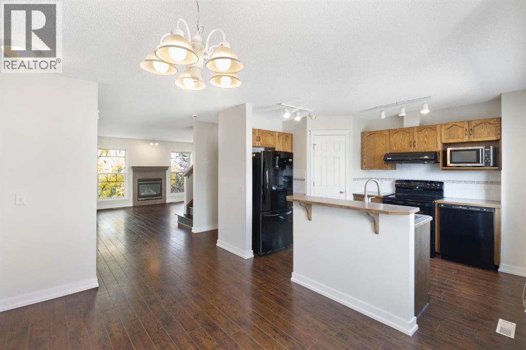 144 Hidden Creek Gardens Nw, Calgary, Alberta  T3A 6J5 - Photo 11 - A2255756