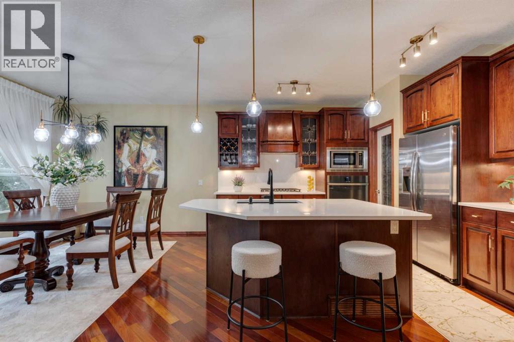 142 Discovery Ridge Boulevard Sw, Calgary, Alberta  T3H 4Y2 - Photo 6 - A2258267