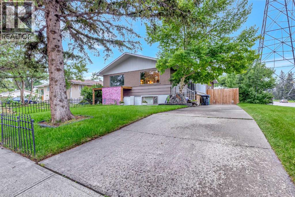 301 38 Street Sw, Calgary, Alberta  T3C 1S9 - Photo 1 - A2262089