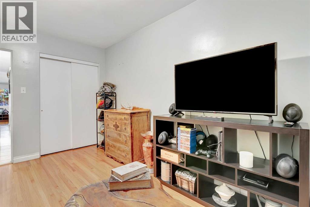 301 38 Street Sw, Calgary, Alberta  T3C 1S9 - Photo 17 - A2262089