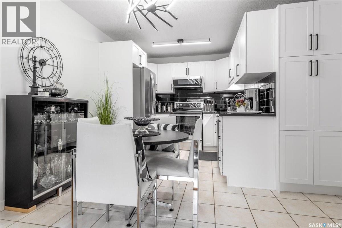 112 Cedar Meadow Drive, Regina, Saskatchewan  S4X 3J6 - Photo 6 - SK022114