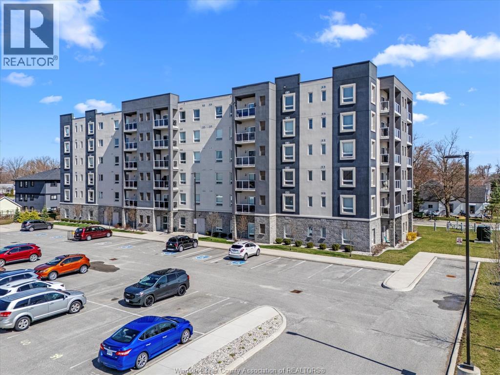 MLS# 25027656: 22 VICTOR STREET Unit# 201, Essex, Canada
