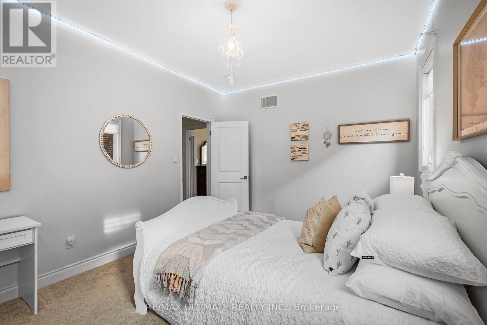 42 Donwoods Crescent, Whitby, Ontario  L1R 0N1 - Photo 20 - E12476402