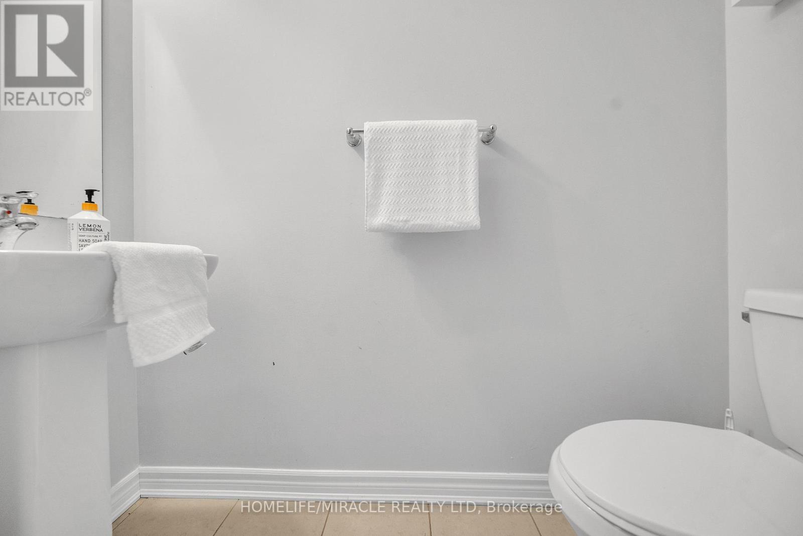 43 Baycliffe Crescent, Brampton (Northwest Brampton), Ontario  L1P 1W8 - Photo 20 - W12375949