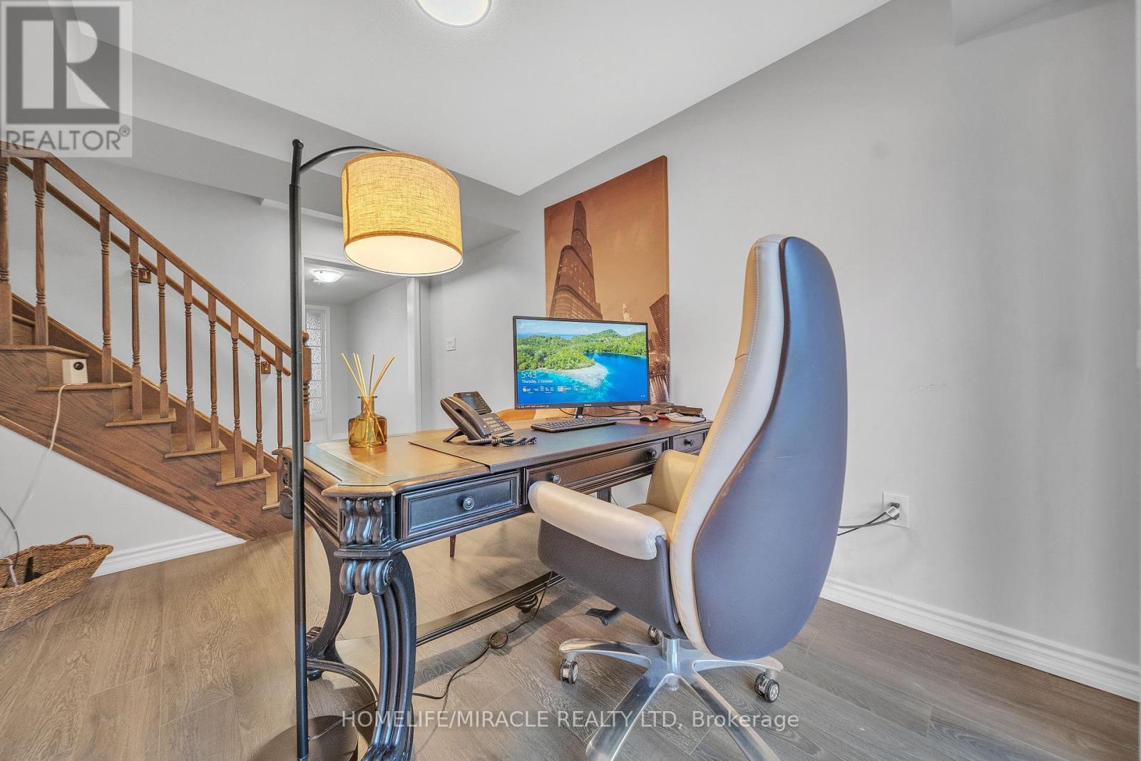 43 Baycliffe Crescent, Brampton (Northwest Brampton), Ontario  L1P 1W8 - Photo 5 - W12375949