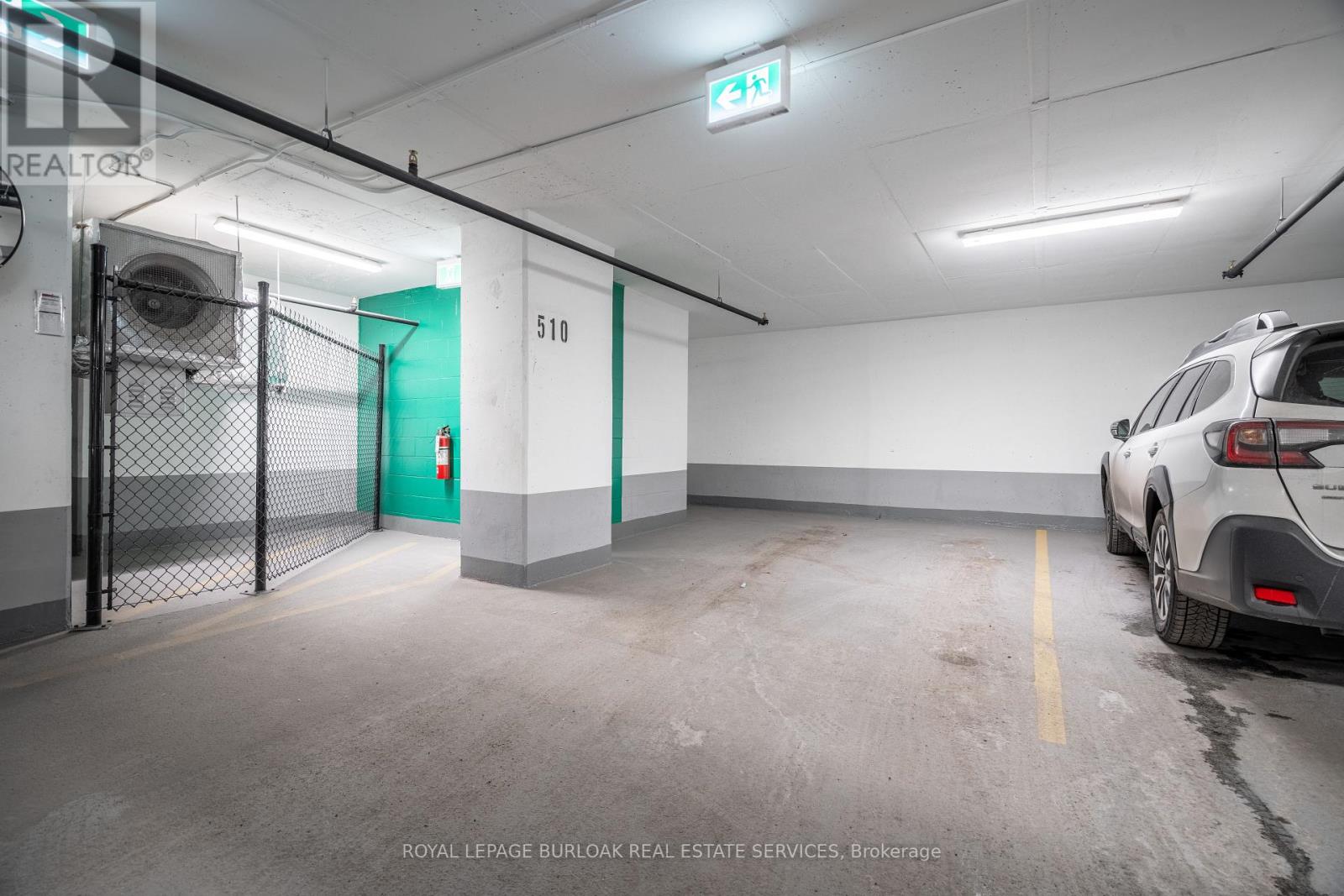 908 - 370 Martha Street, Burlington, Ontario  L7R 0G9 - Photo 16 - W12431110