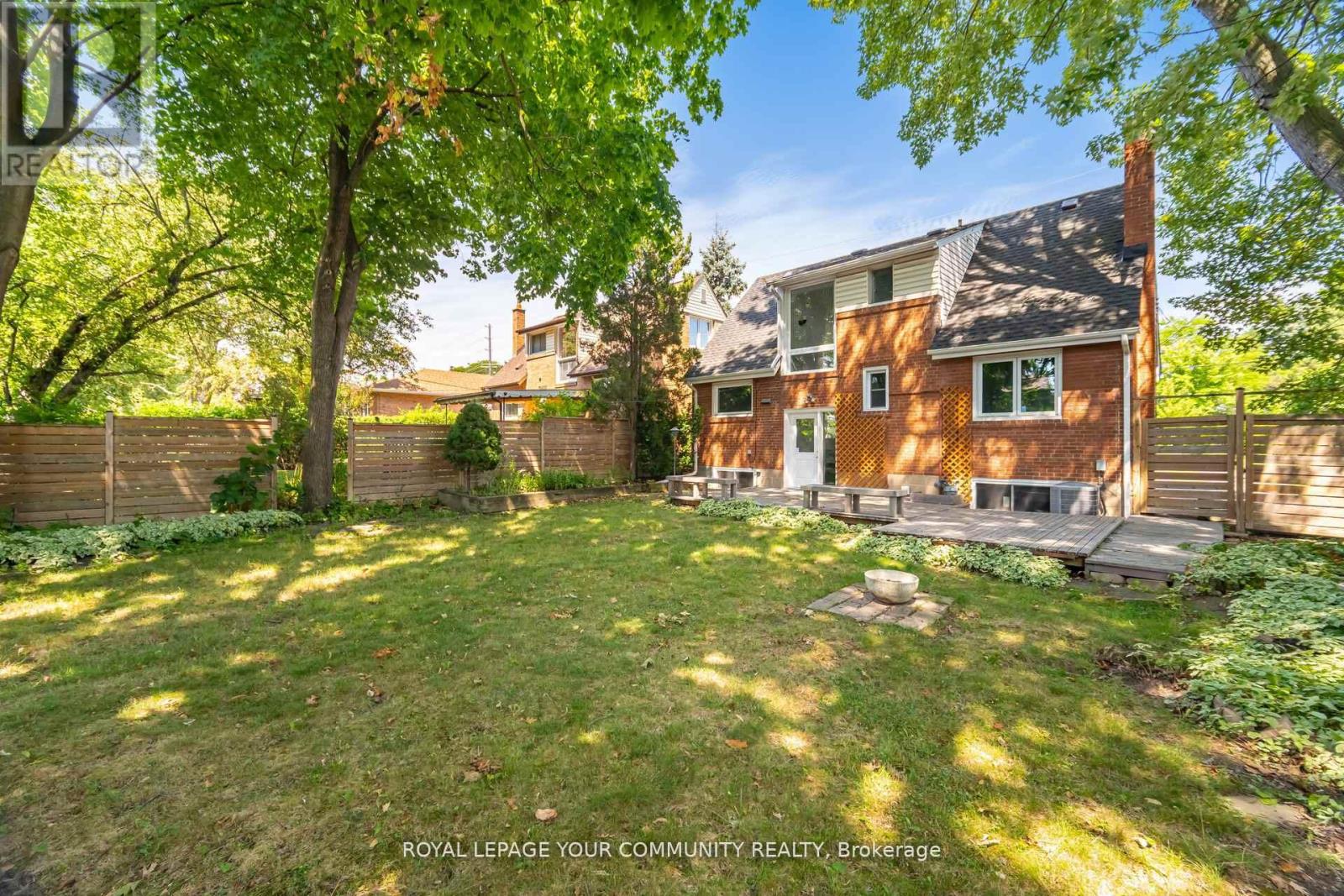 1286 Kipling Avenue, Toronto (Princess-Rosethorn), Ontario  M9B 3N5 - Photo 22 - W12466662