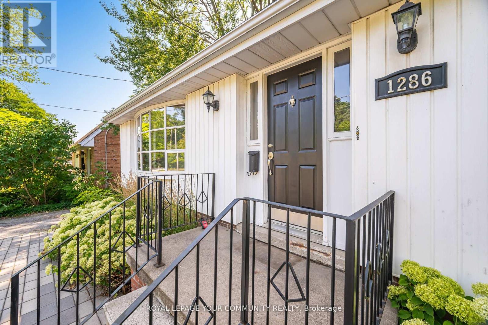 1286 KIPLING AVENUE, Toronto, Ontario