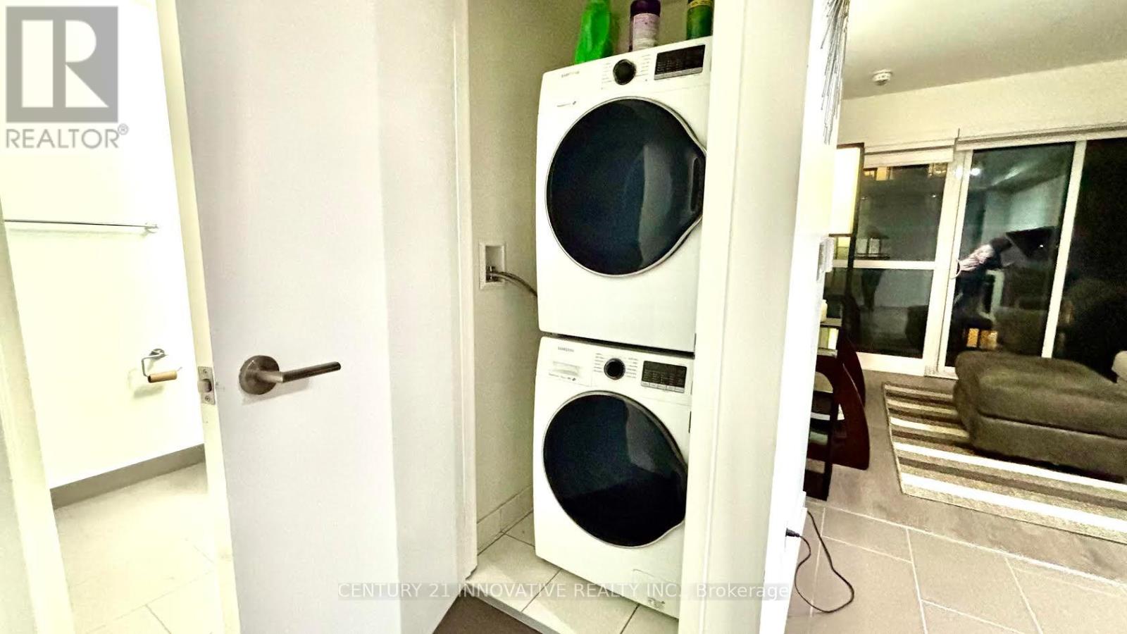 2003 - 2 Sonic Way, Toronto, Ontario  M3C 0P2 - Photo 21 - C12495670