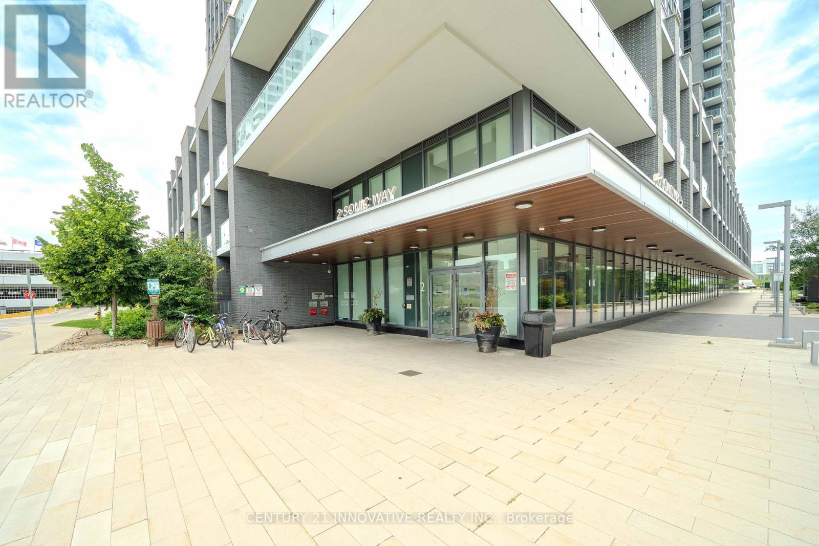 2003 - 2 Sonic Way, Toronto, Ontario  M3C 0P2 - Photo 3 - C12495670