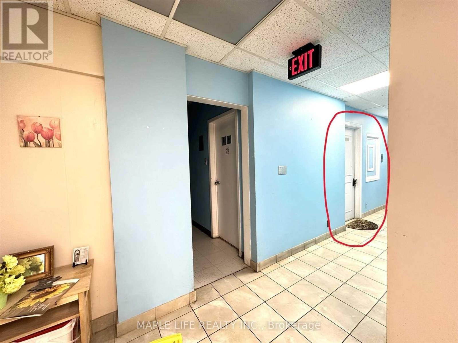 #108 - 901 Yonge Street, Toronto, Ontario  M4W 2H2 - Photo 4 - C12495726