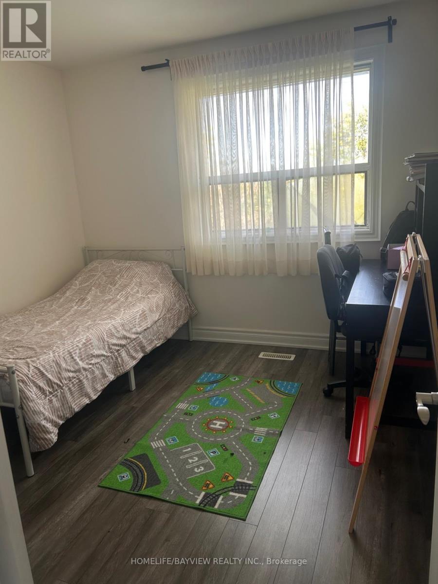 10 Alisa Craig Court, Toronto, Ontario  M2R 2B8 - Photo 8 - C12495756