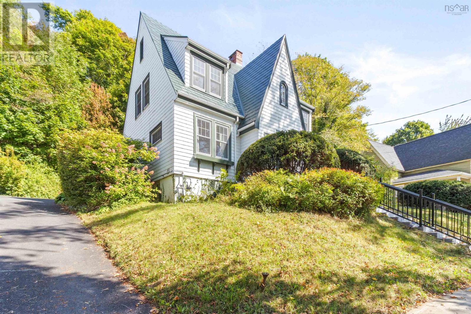 137 Pleasant Street, Dartmouth, Nova Scotia  B2Y 3P8 - Photo 4 - 202523719