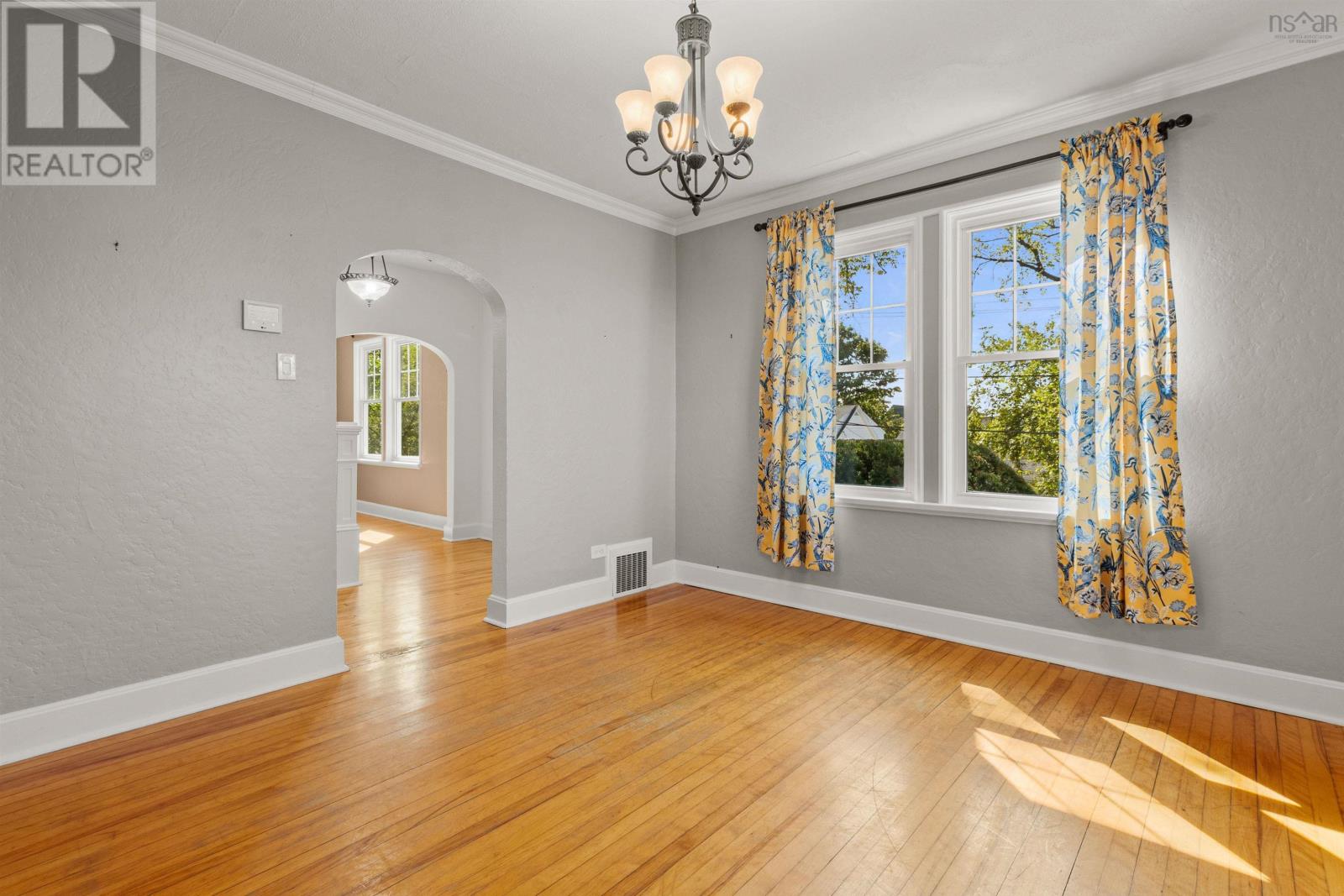 137 Pleasant Street, Dartmouth, Nova Scotia  B2Y 3P8 - Photo 13 - 202523719