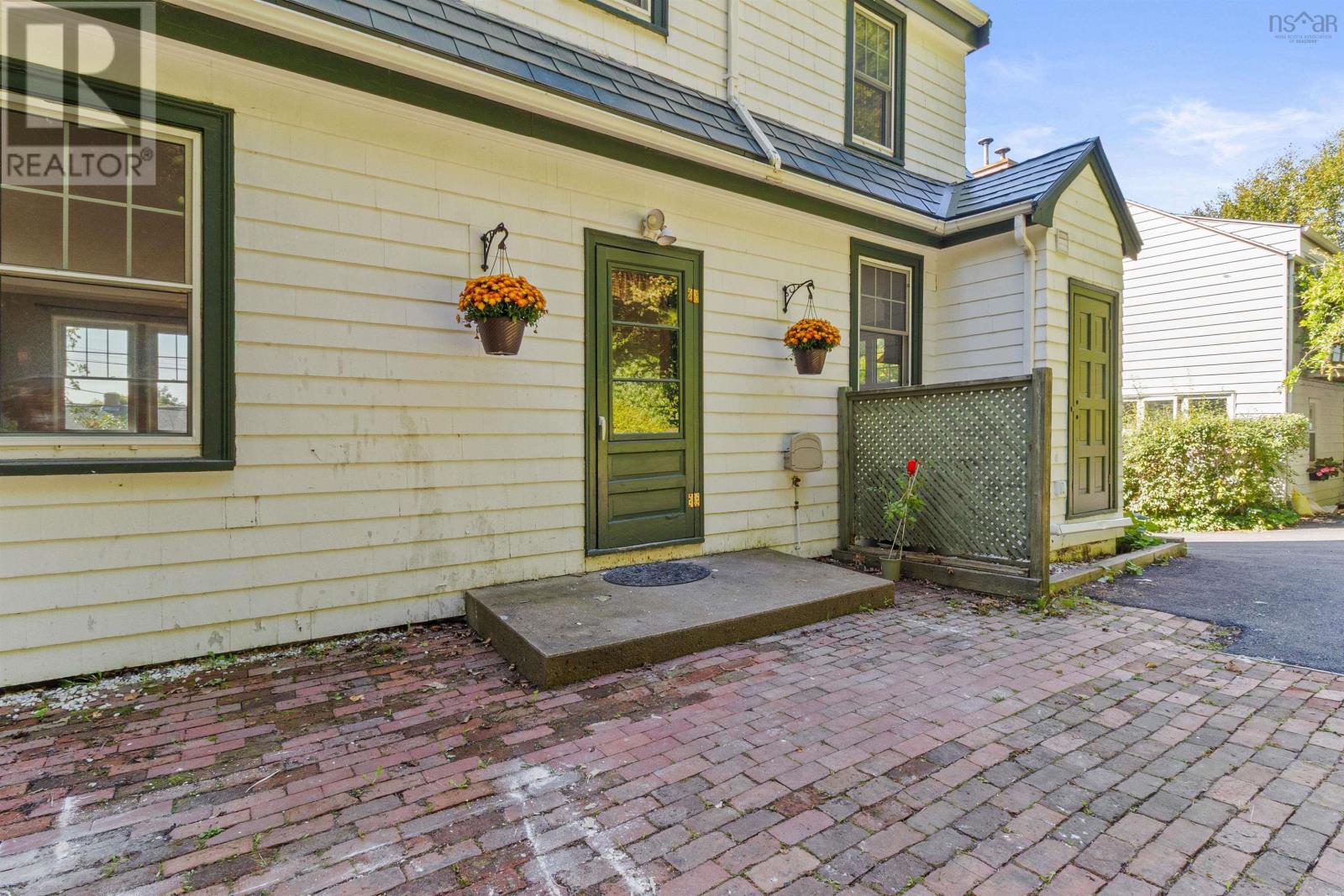 137 Pleasant Street, Dartmouth, Nova Scotia  B2Y 3P8 - Photo 38 - 202523719